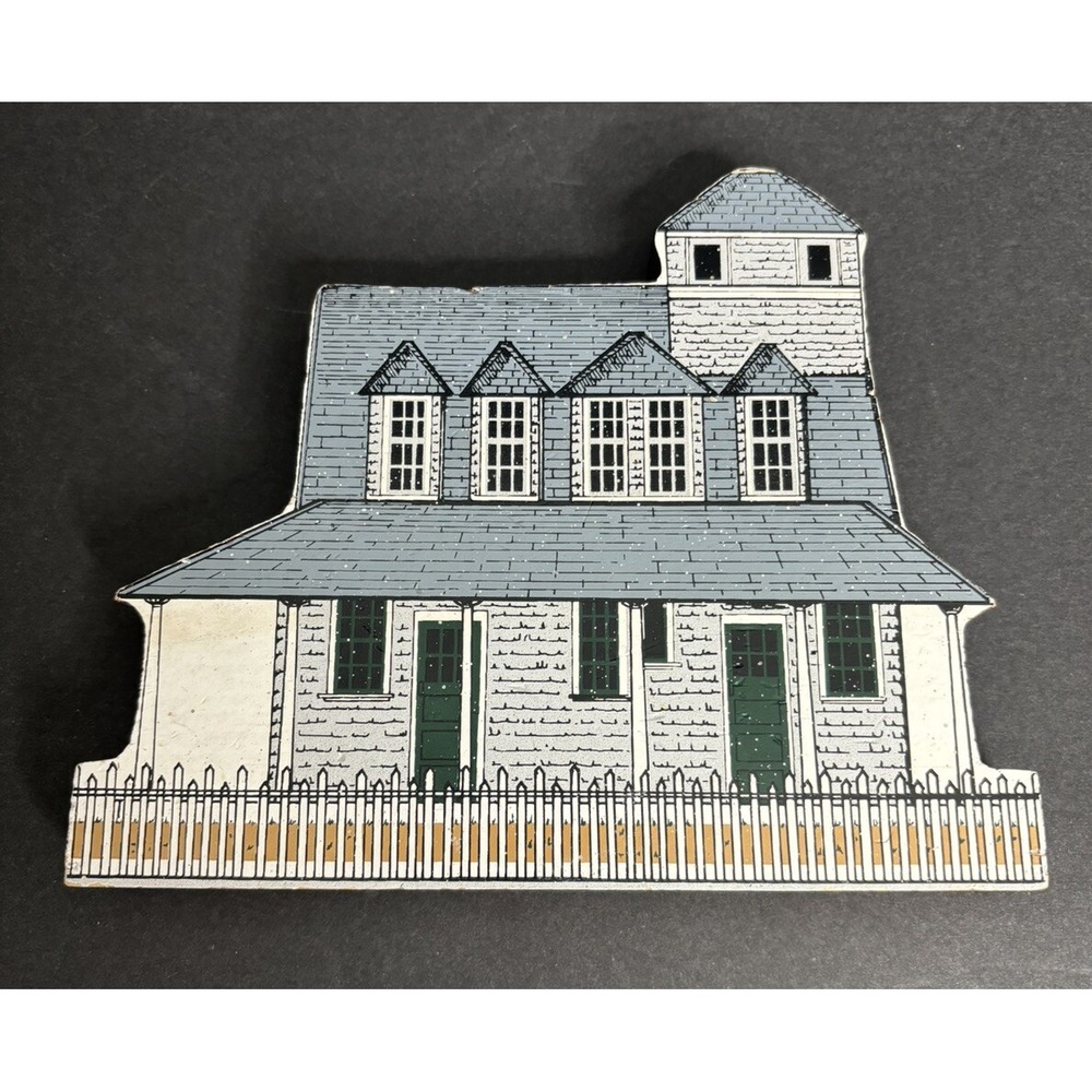 3 Cats Meow Lighthouses West Chop East Brother Chicamacomico Wooden Shelf Sitter - Picture 12 of 15